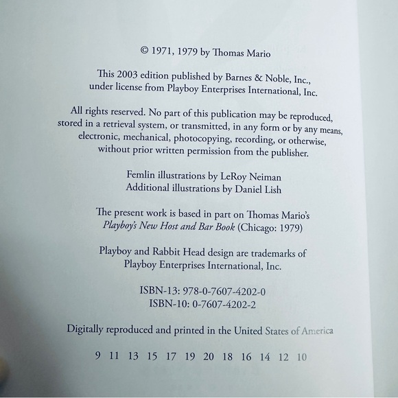 VINTAGE PLAYBOY Bartender’s Guide in Red Bound Leather VINTAGE Thomas Mario - Picture 4 of 13